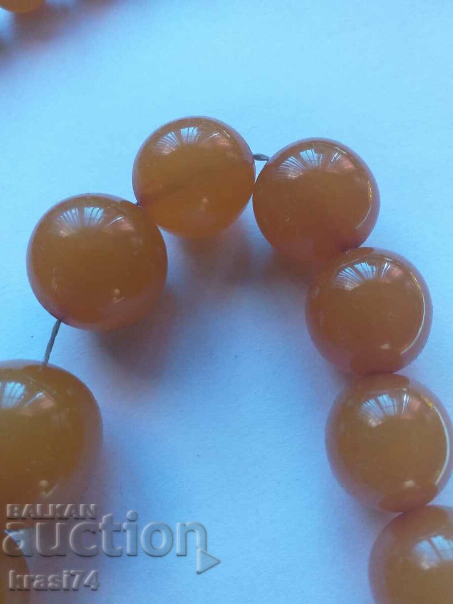 chihlimbar colier cu preț 80.00 BGN | € 40.90 chihlimbar colier cu preț 80.00 BGN | € 40.90