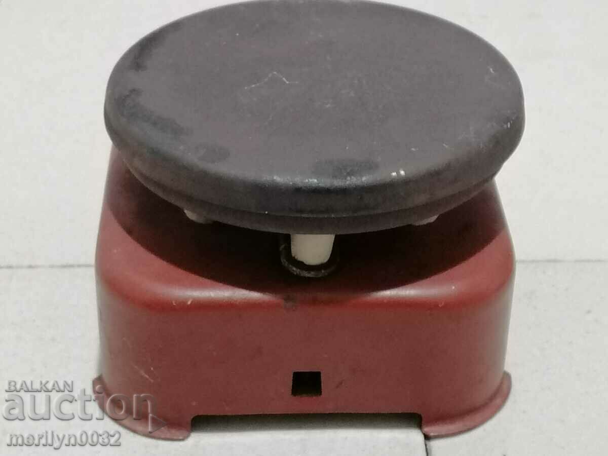 Old social hotplate indoor rheotan stove Elprom 200 watts with price 55.00 BGN | € 28.12 Old social hotplate indoor rheotan stove Elprom 200 watts with price 55.00 BGN | € 28.12