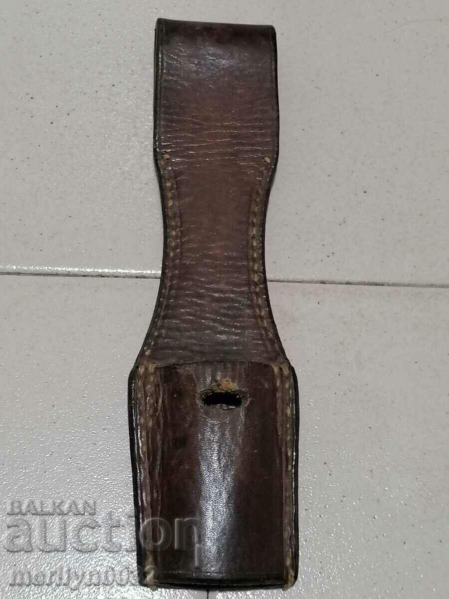 Auction WW1 Leather bayonet knife bayonet scabbard Auction WW1 Leather bayonet knife bayonet scabbard