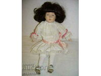 OLD DOLL. PORCELAIN