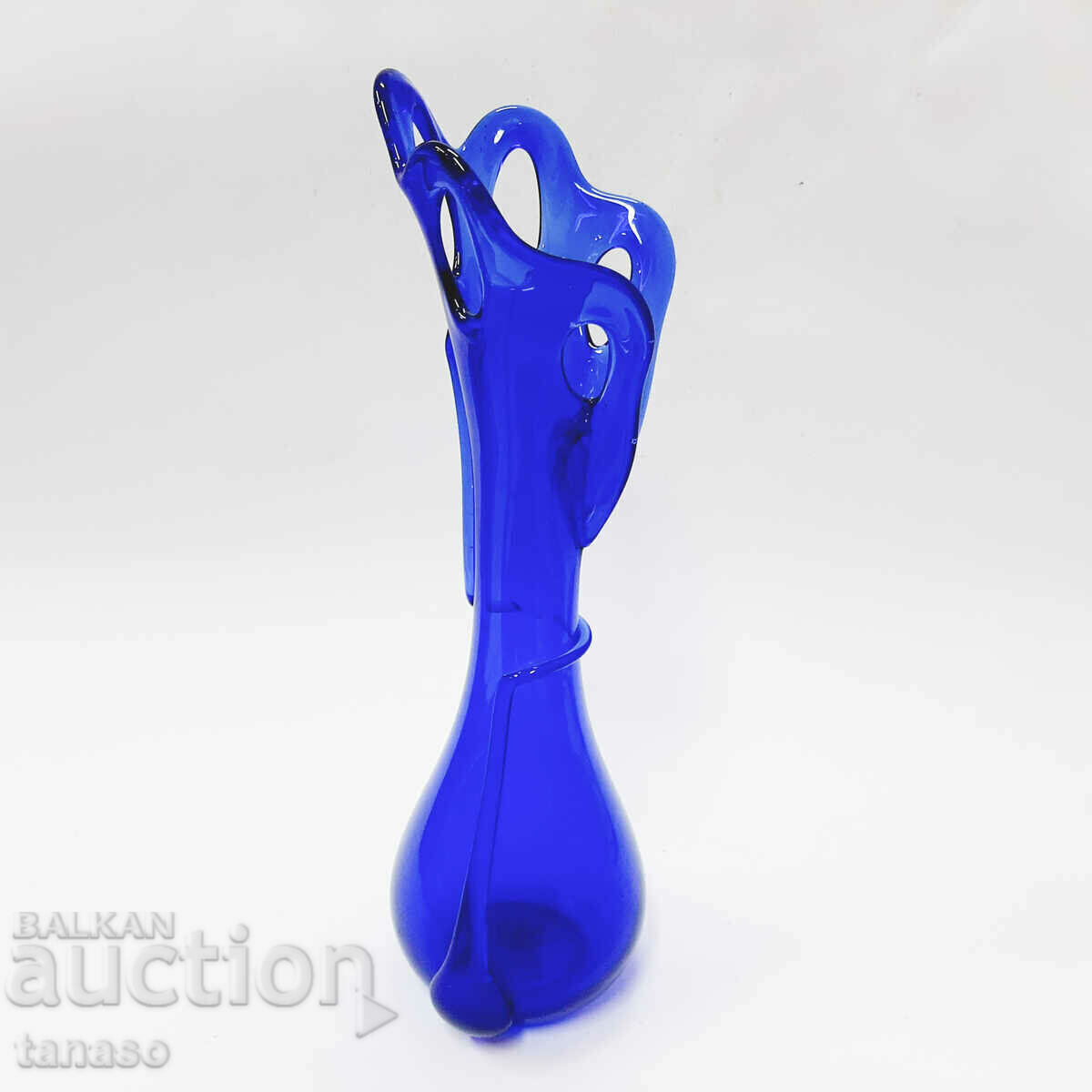Auction Avant-garde Cobalt Blue Glass Vase(13.3) Auction Avant-garde Cobalt Blue Glass Vase(13.3)