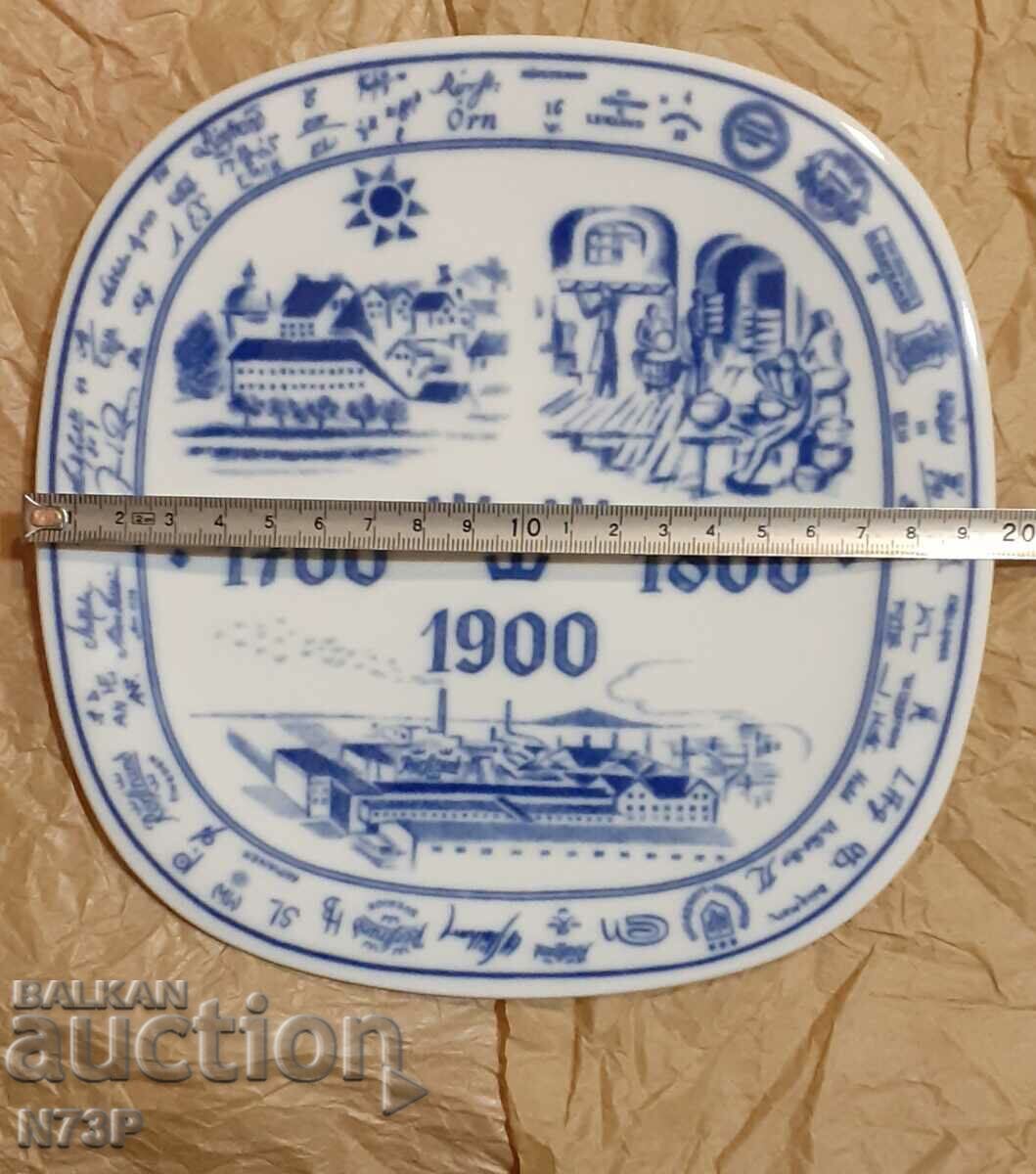 Auction PORCELAIN PLATE. COLLECTION. RORSTRAND. SWEDEN. Auction PORCELAIN PLATE. COLLECTION. RORSTRAND. SWEDEN.