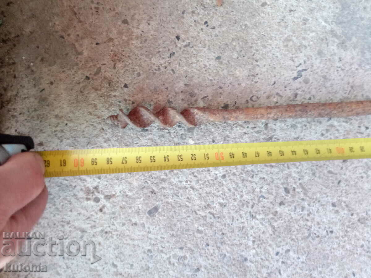 Auction  Old screwdriver