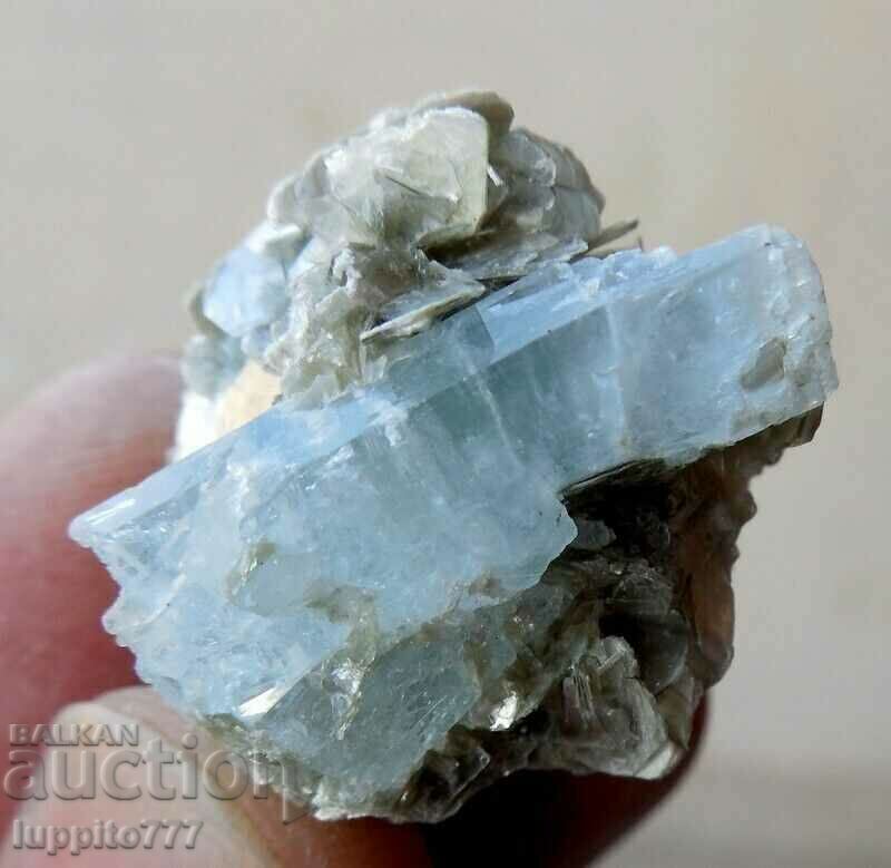 φυσική ακουαμαρίνα βηρυλίου σε μήτρα μοναδική 53 καρατίων με τιμή 195.00 BGN | € 99.70 φυσική ακουαμαρίνα βηρυλίου σε μήτρα μοναδική 53 καρατίων με τιμή 195.00 BGN | € 99.70