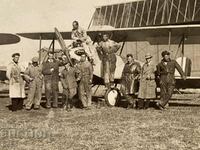 Παλιά αεροπλάνα Μηχανικά αεροσκαφών Υπόστεγα Παλαιά φωτογραφία