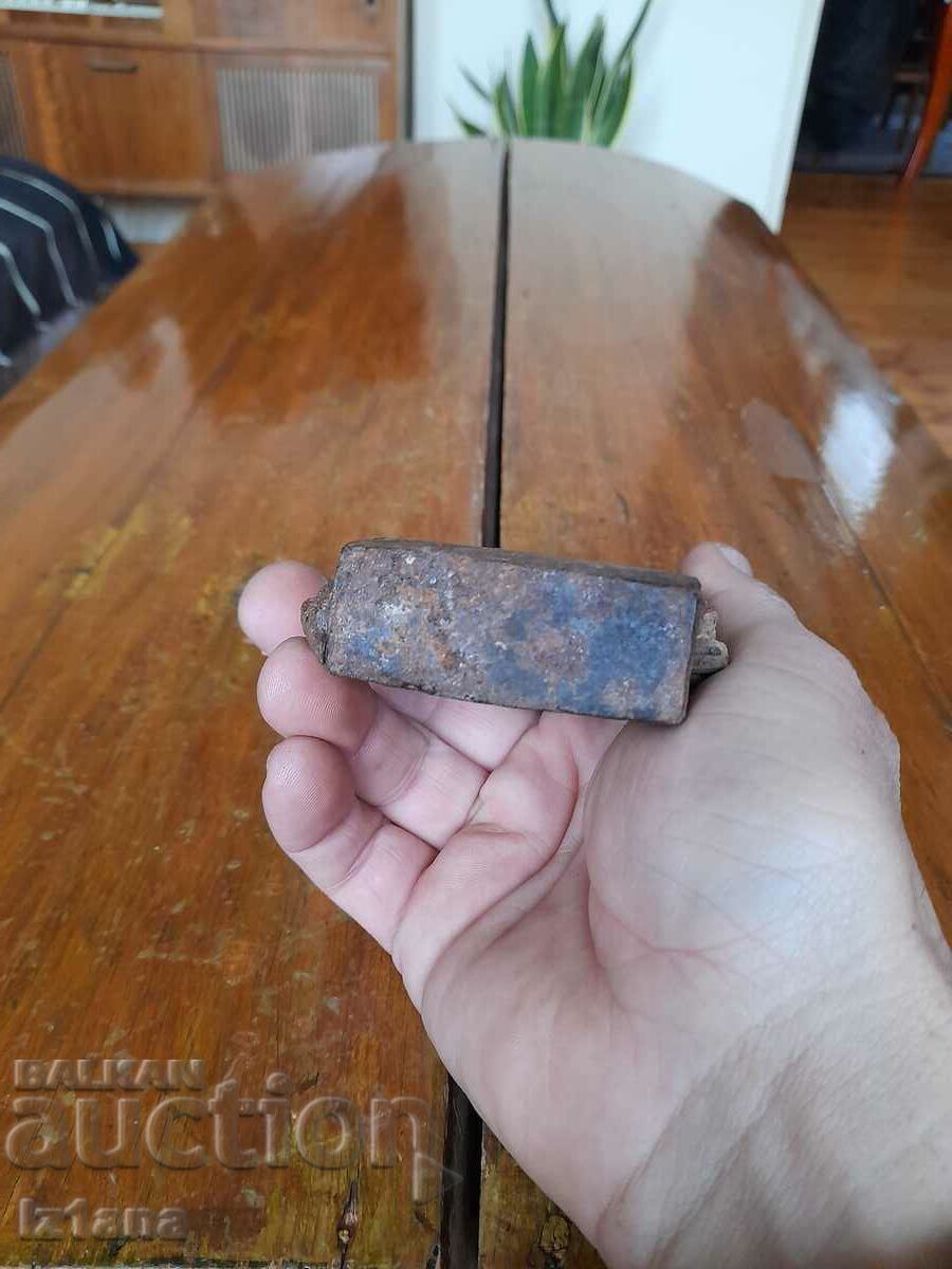 Old pole, top - 7 Old pole, top - 7