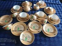 Fine Japanese coffee service with Geisha on the bottom - 35 pieces