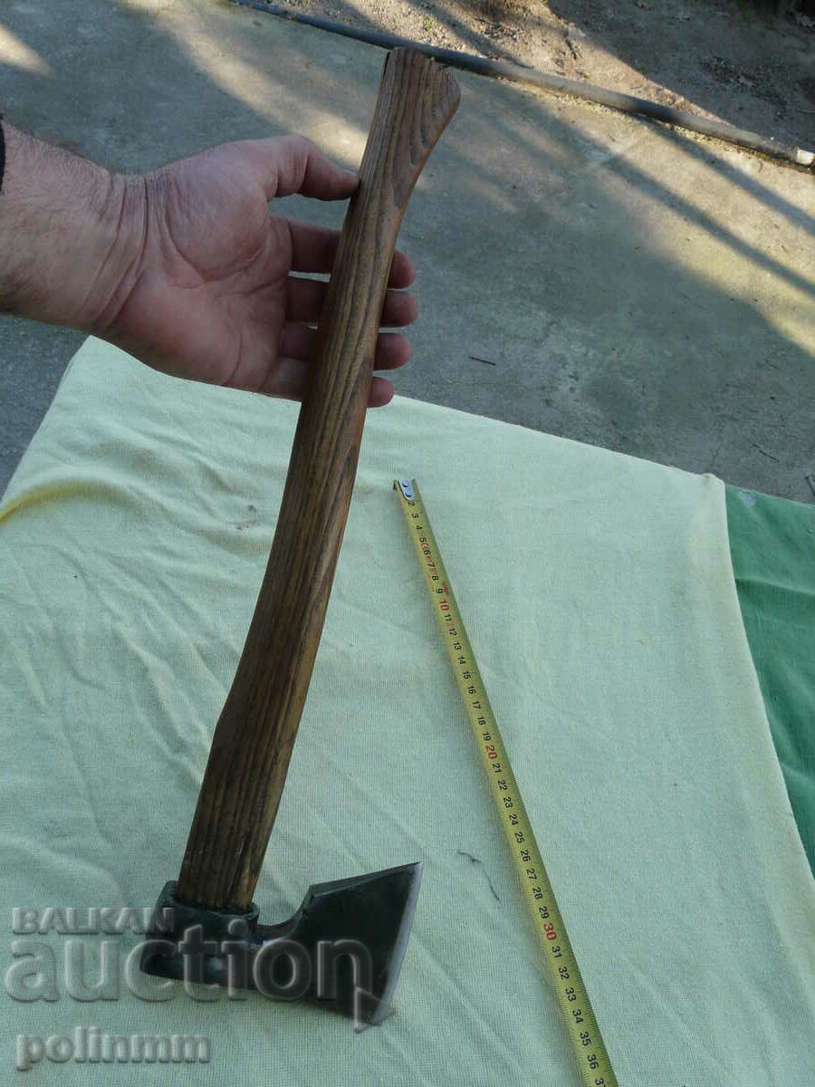 Delivery of Old Bulgarian tourist hatchet - 224