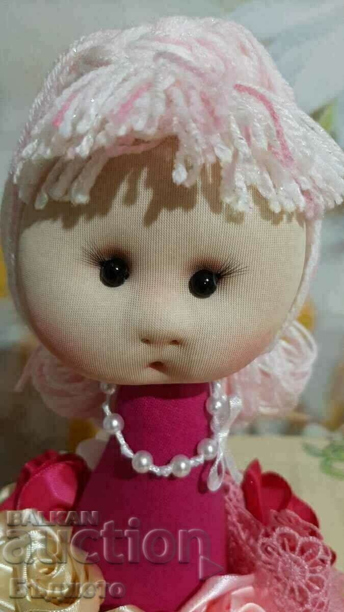 Auction  TEXTILE DOLL