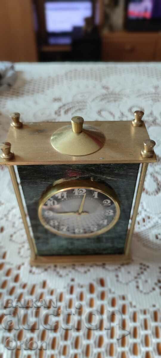 Auction Table clock Lightning - Lightning Auction Table clock Lightning - Lightning