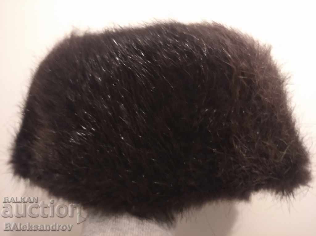 Delivery of Genuine leather hat with fur
