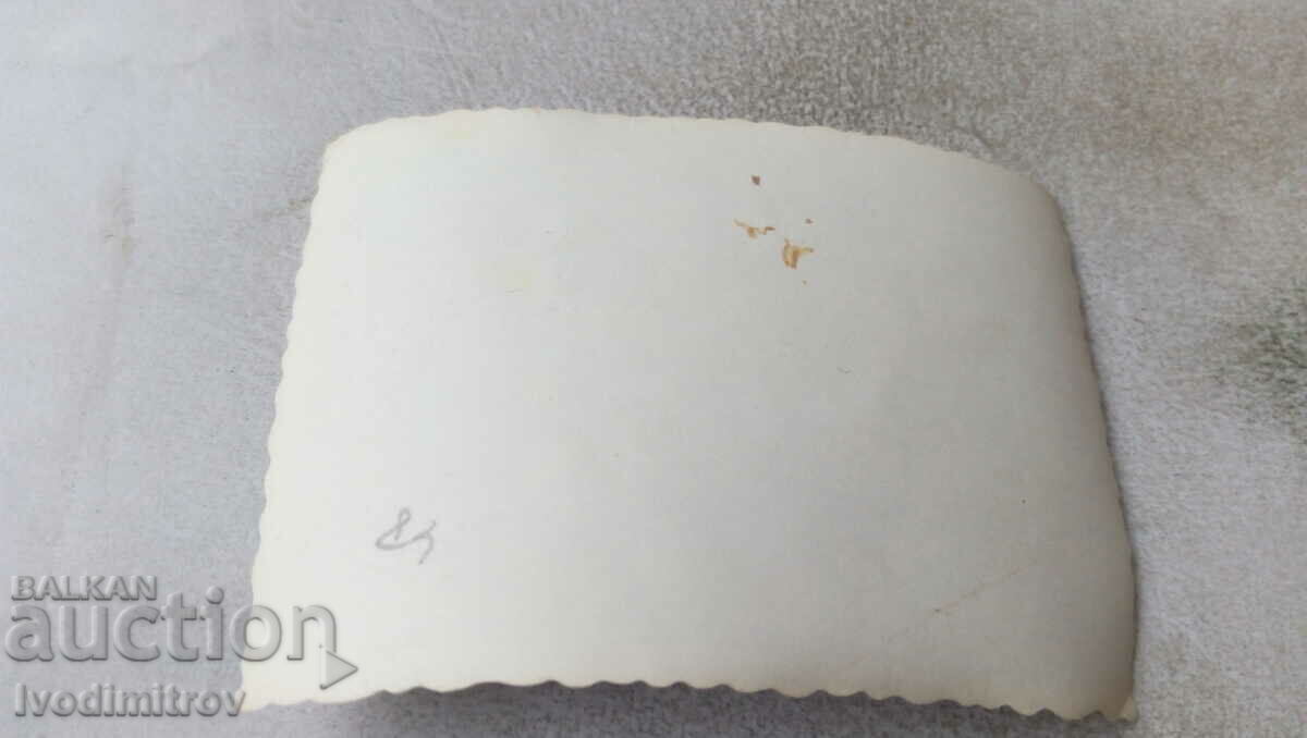 Photo Boys and girls with price 0.75 BGN | € 0.38 Photo Boys and girls with price 0.75 BGN | € 0.38