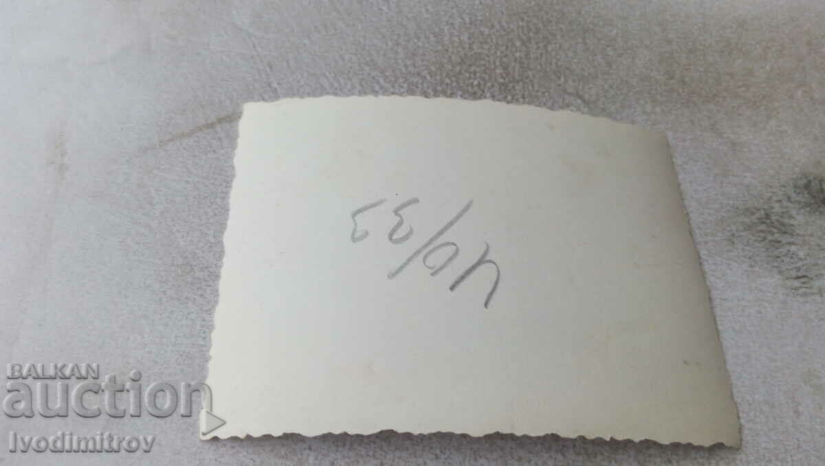 Photo Men women and children on the road with price 0.75 BGN | € 0.38 Photo Men women and children on the road with price 0.75 BGN | € 0.38