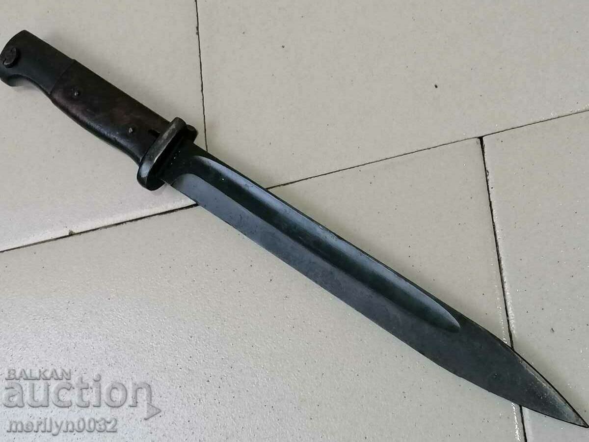 Bayonet knife bayonet for a Mauser K-98 rifle without a WW2 Wehrmacht Bayonet knife bayonet for a Mauser K-98 rifle without a WW2 Wehrmacht