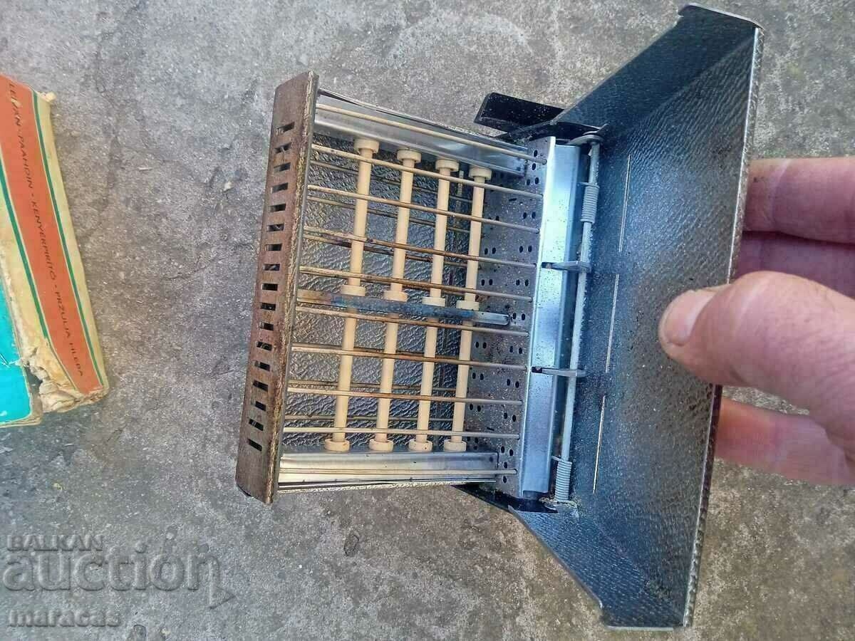 Auction Old electrical device. Auction Old electrical device.