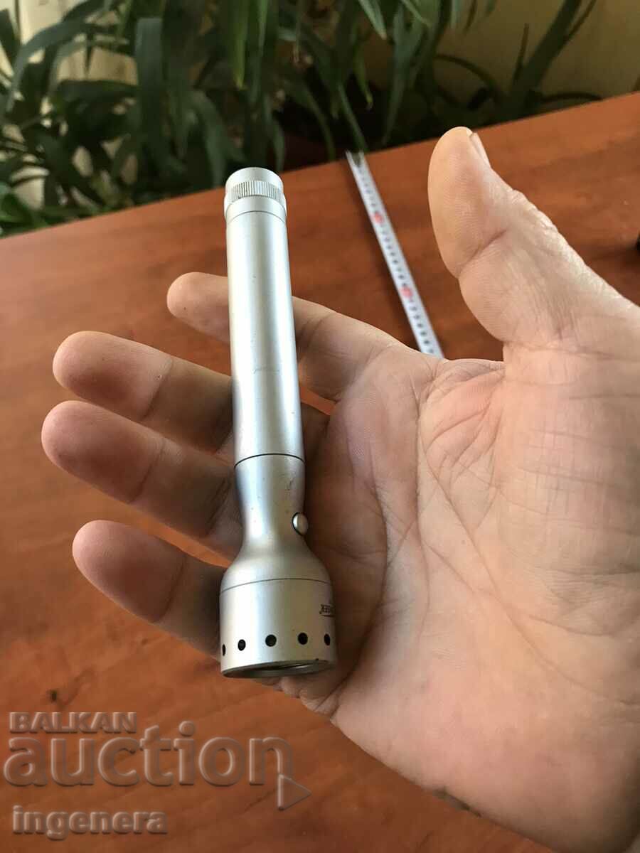 Auction LANTERN FLASHLIGHT SPOTLIGHT METAL Auction LANTERN FLASHLIGHT SPOTLIGHT METAL