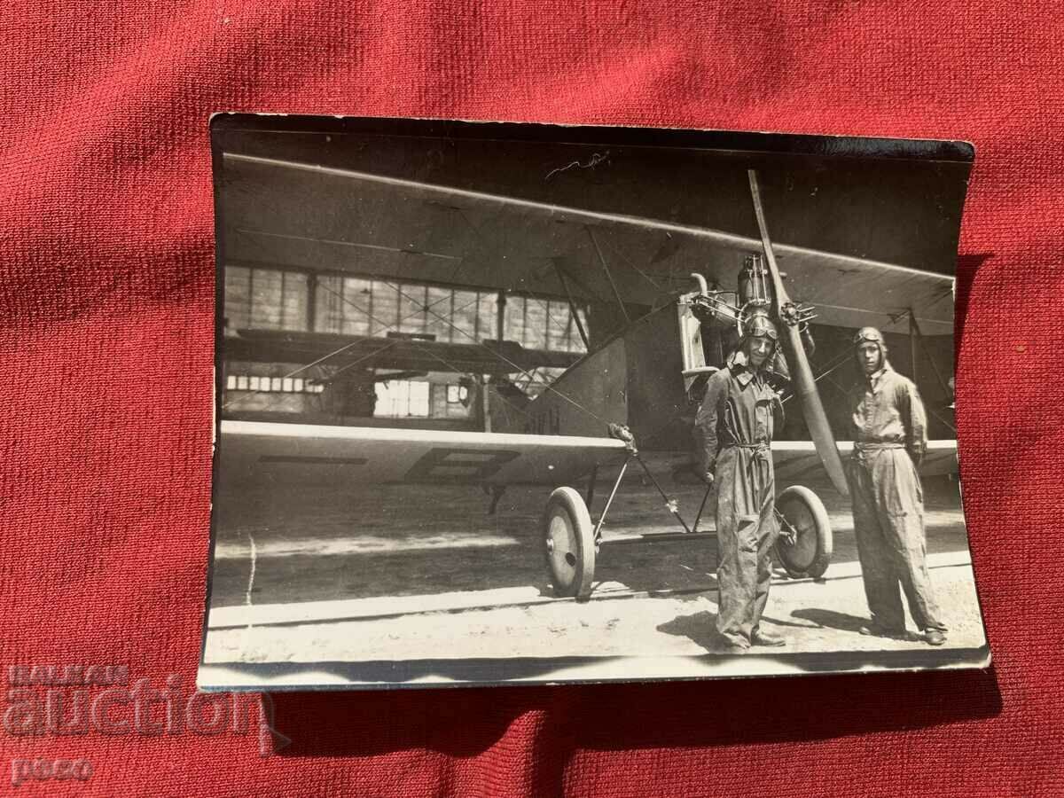 Old Airplane Aviators Old photo with price 20.00 BGN | € 10.23 Old Airplane Aviators Old photo with price 20.00 BGN | € 10.23