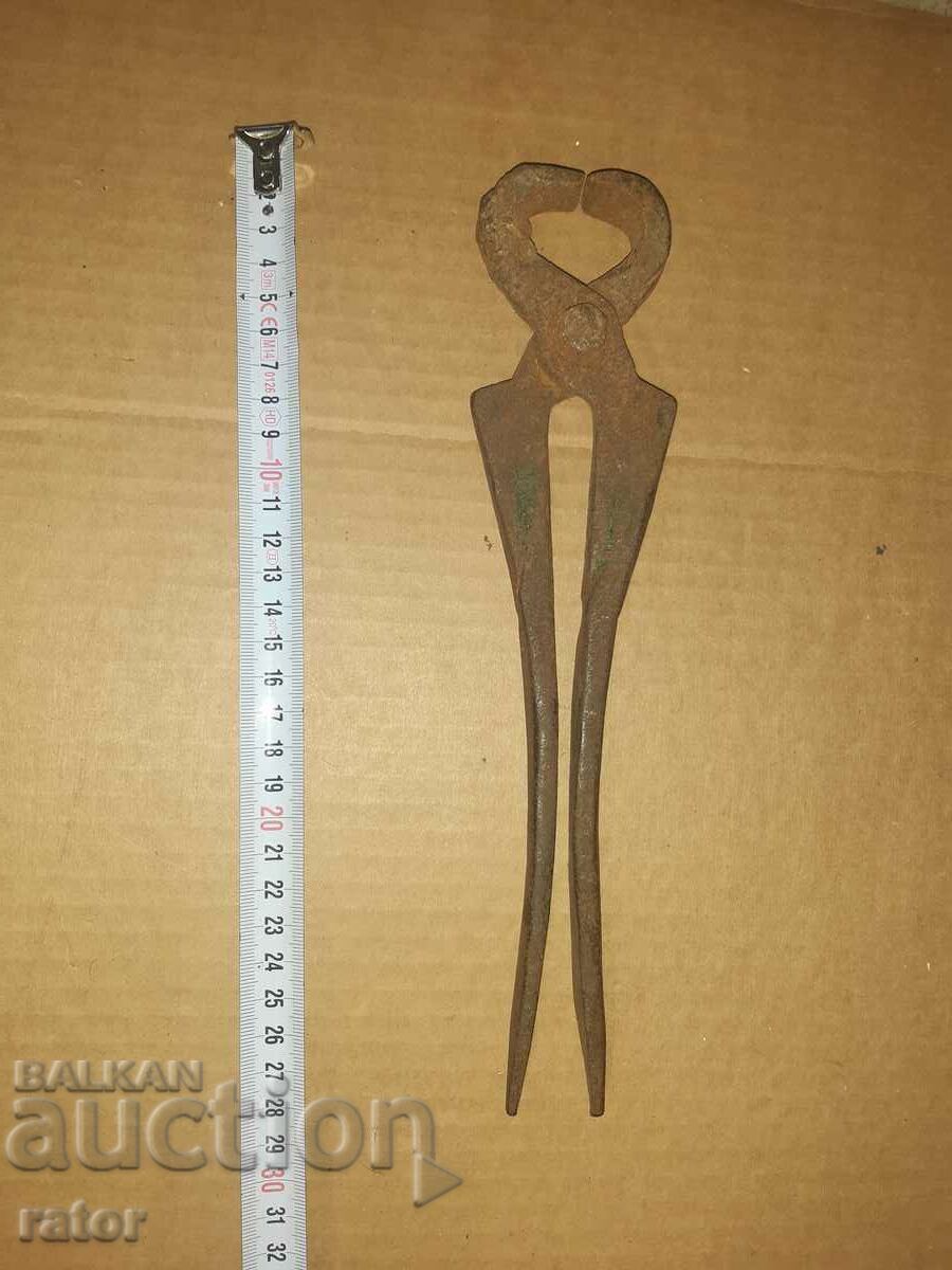 Old rare interesting forged pliers, tile, tool Old rare interesting forged pliers, tile, tool