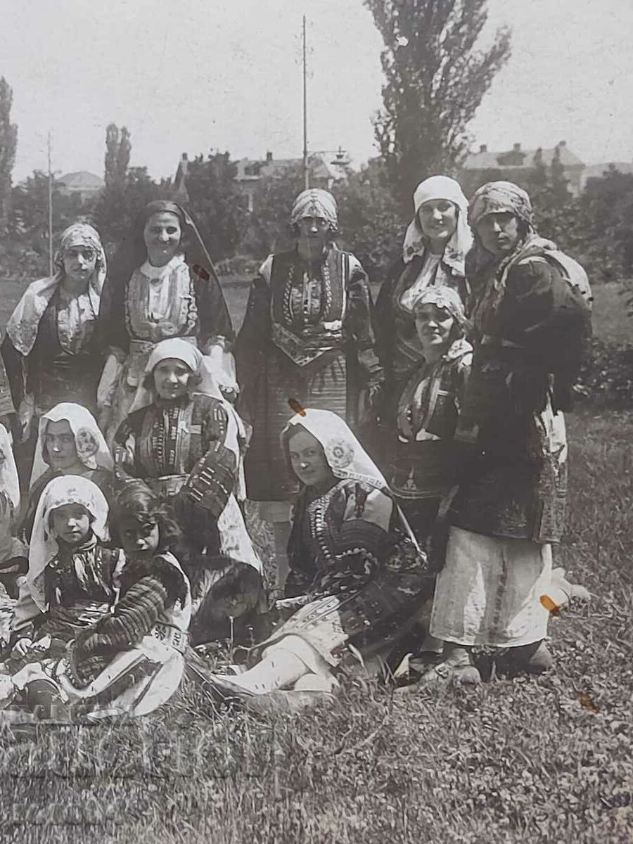 COSTUME MACEDONIANE - 6 COSTUME MACEDONIANE - 6