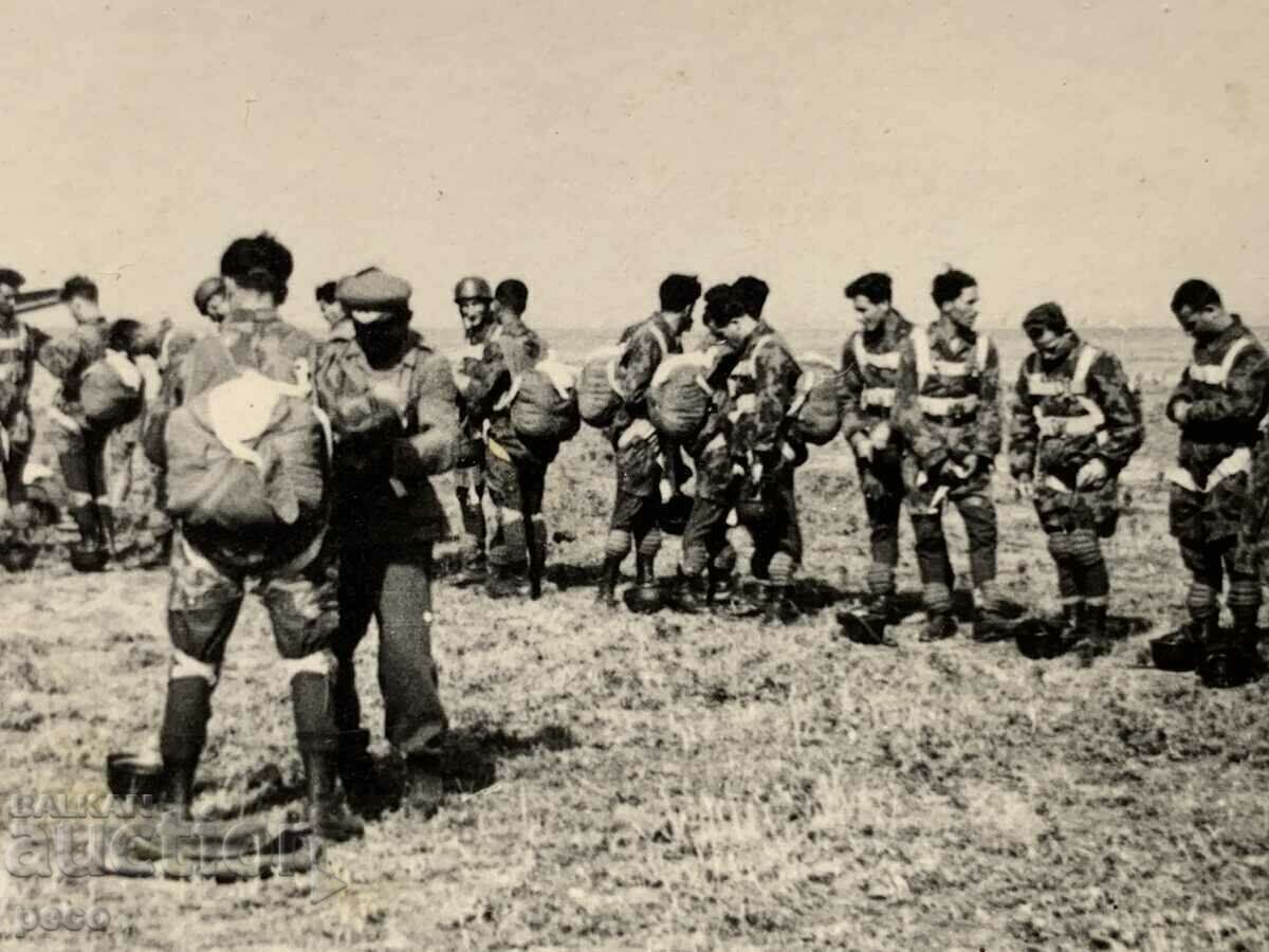 Auction Parachute Squad Junkers-52 1940s old photo Auction Parachute Squad Junkers-52 1940s old photo