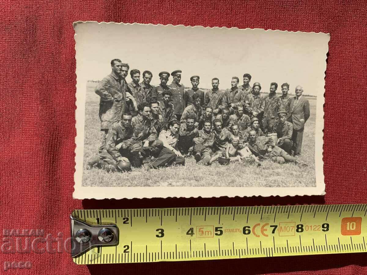 Parachute Squad Bulgaria 40s old photo - 5