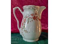 Urcică veche de porțelan, bulgară