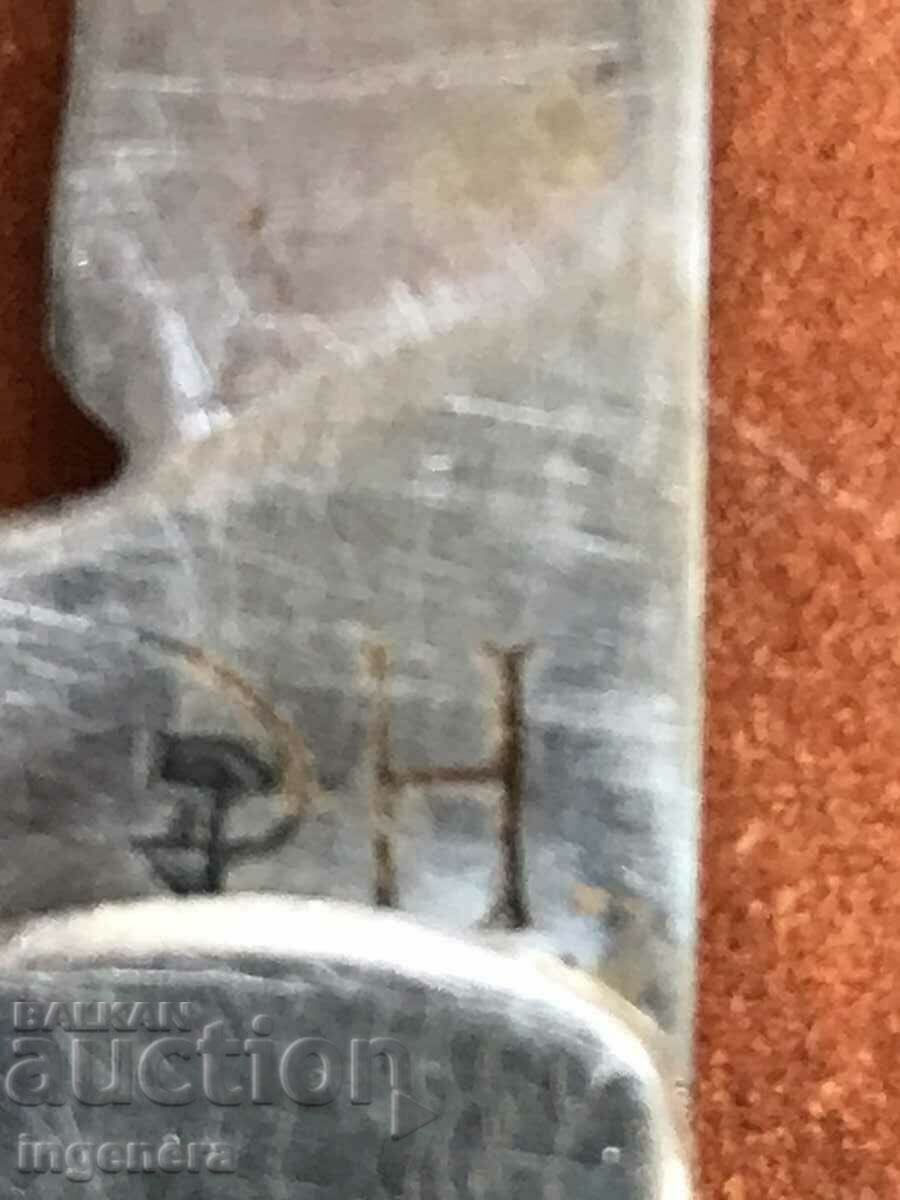 Auction KNIFE FOLDING BLADE Auction KNIFE FOLDING BLADE