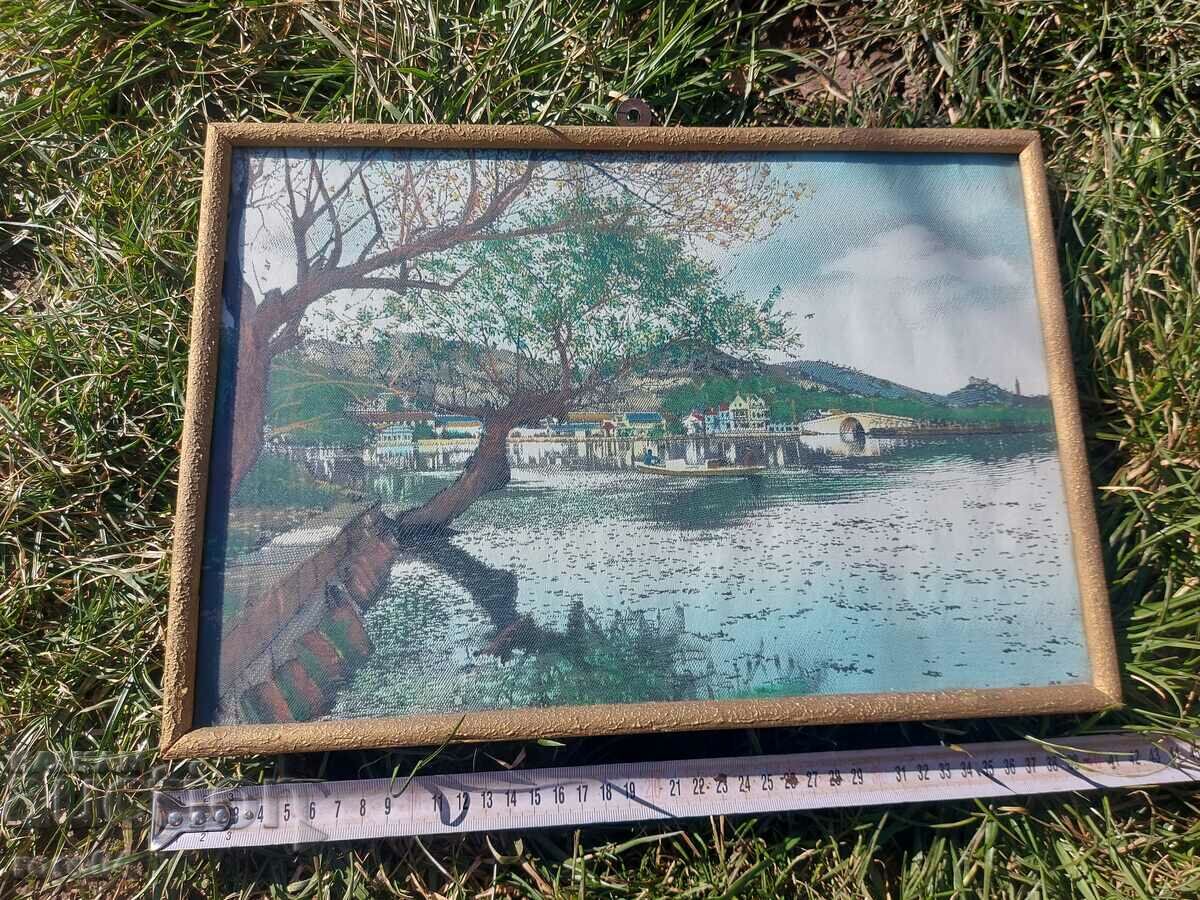 ΤΑΠΕΤΣΑΡΙΑ - ΚΟΡΝΙΖΑ - ΓΥΑΛΙ με τιμή € 3.33 | 6.51 BGN