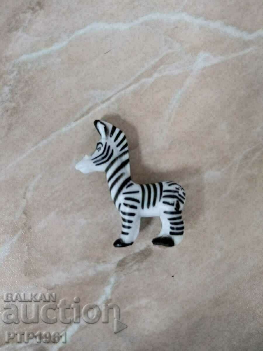 figurine with price 1.00 BGN | € 0.51