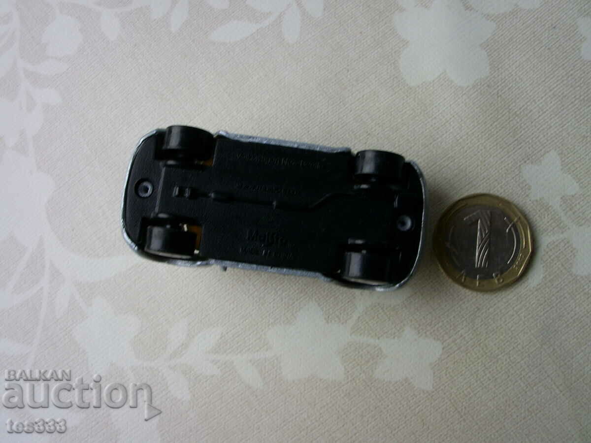 Maisto Volkswagen noul Beetle China - 6 Maisto Volkswagen noul Beetle China - 6