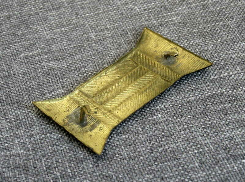 Set of Early Communism Brass Armband Badges with price 30.00 BGN | € 15.34 Set of Early Communism Brass Armband Badges with price 30.00 BGN | € 15.34