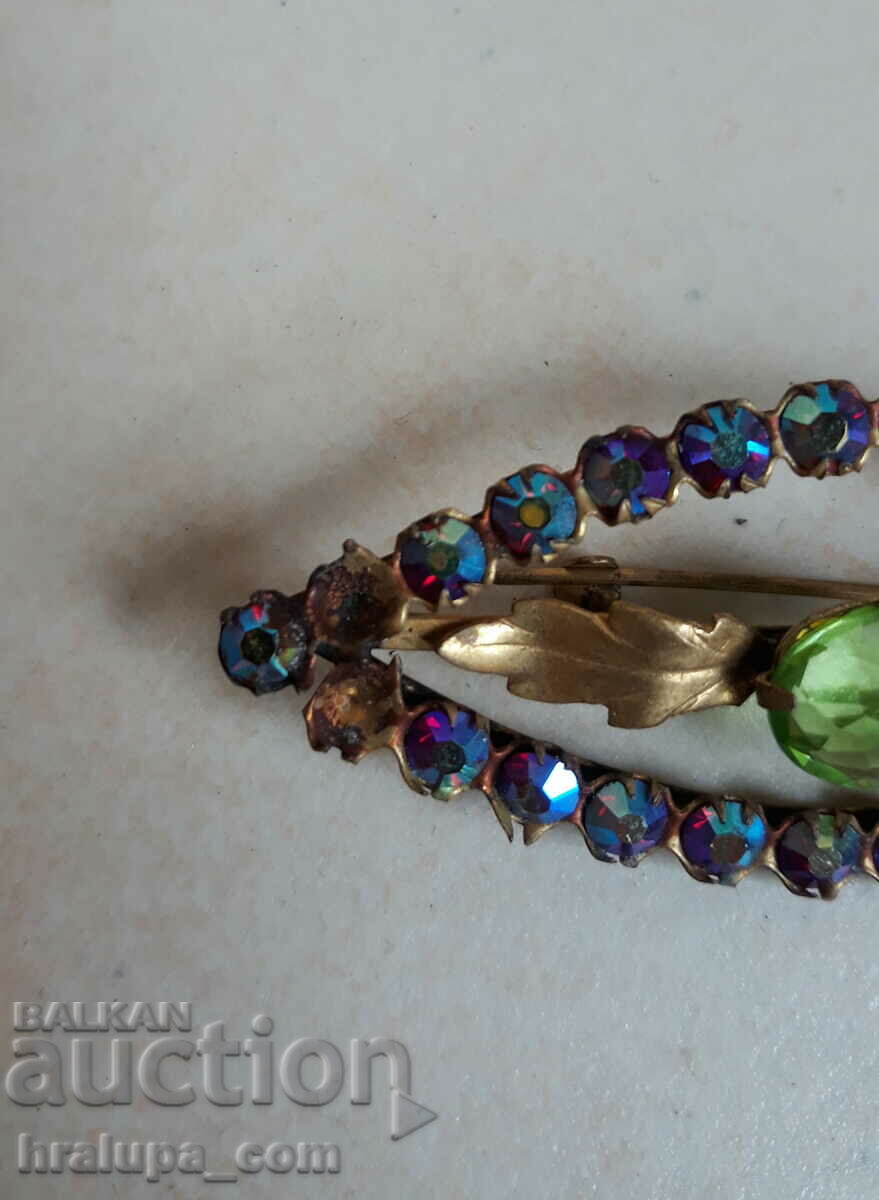 Old brooch with price 20.00 BGN | € 10.23