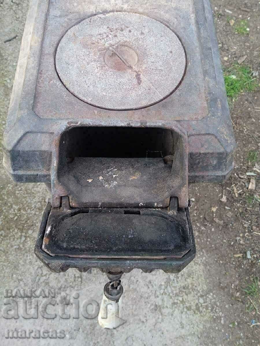 Delivery of Old cast iron stove Delivery of Old cast iron stove