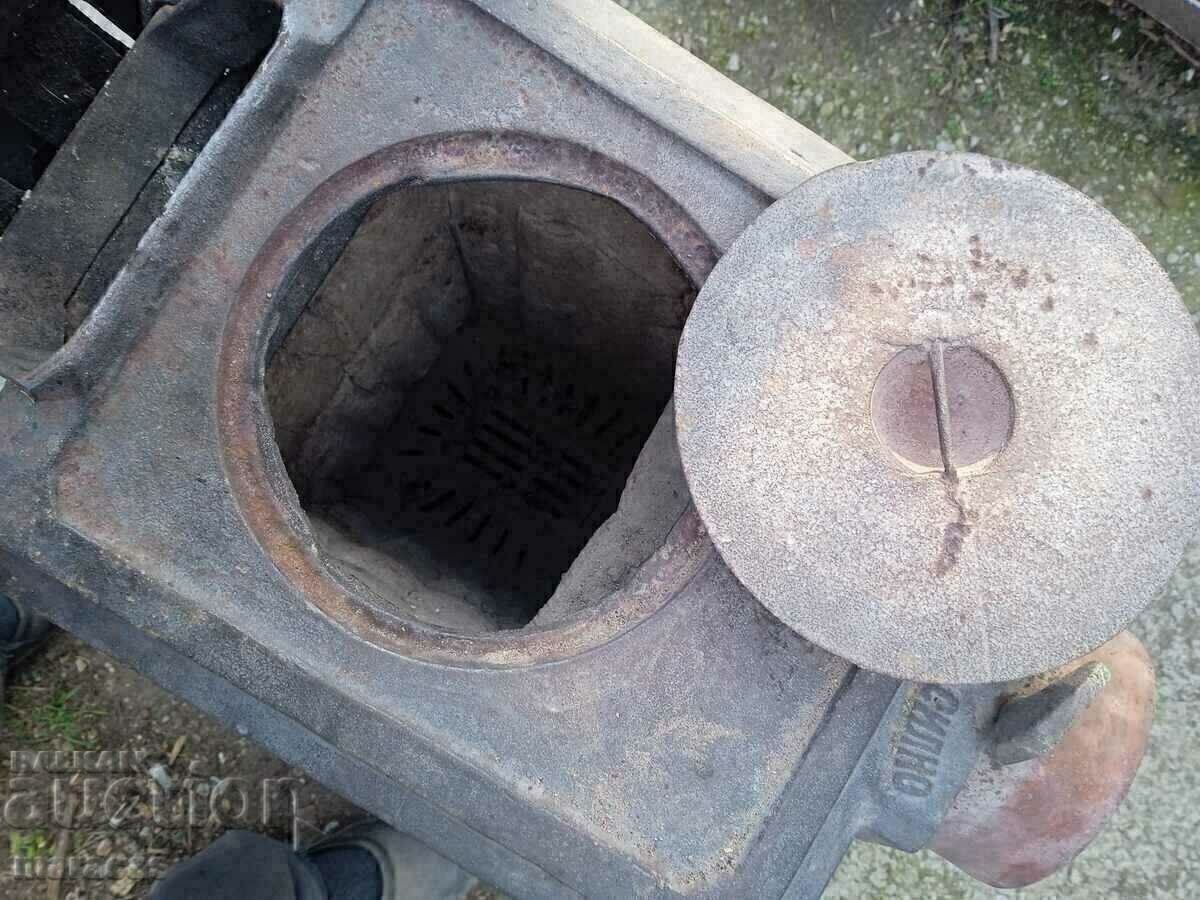 Sobă veche din fontă - 5 Sobă veche din fontă - 5
