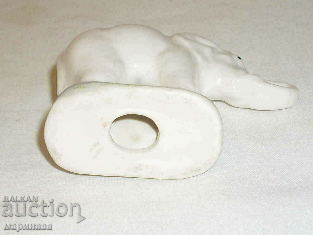 Auction OLD PORCELAIN Auction OLD PORCELAIN