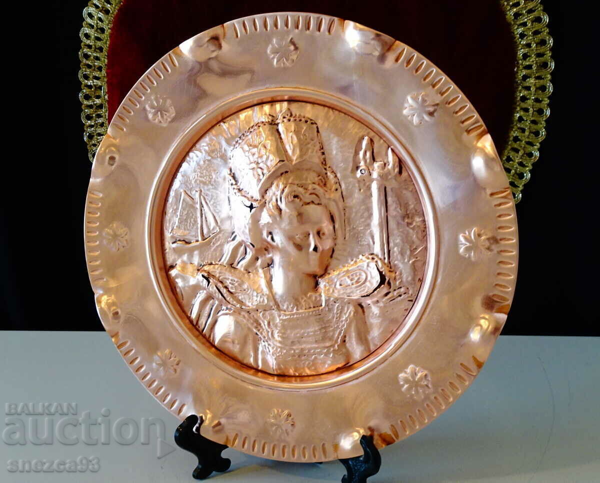 Copper panel, copper painting with an English queen, warship Copper panel, copper painting with an English queen, warship