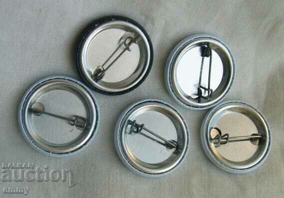 Badge - Pepsi Cola, 5 pieces with price 8.00 BGN | € 4.09 Badge - Pepsi Cola, 5 pieces with price 8.00 BGN | € 4.09