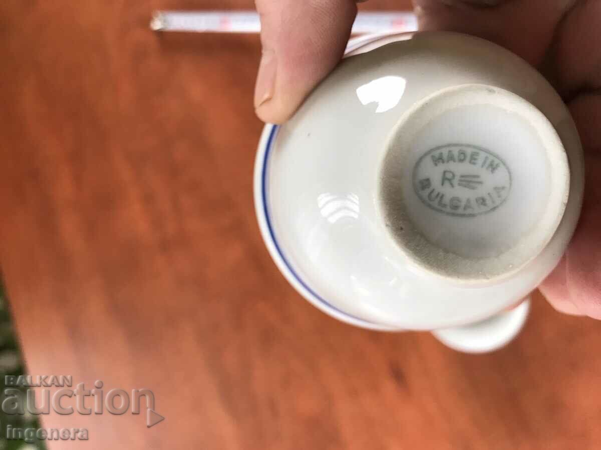 Delivery of PORCELAIN GLASS BOWL ANTIQUE FROM THE EARLY SOC-2 BR Delivery of PORCELAIN GLASS BOWL ANTIQUE FROM THE EARLY SOC-2 BR