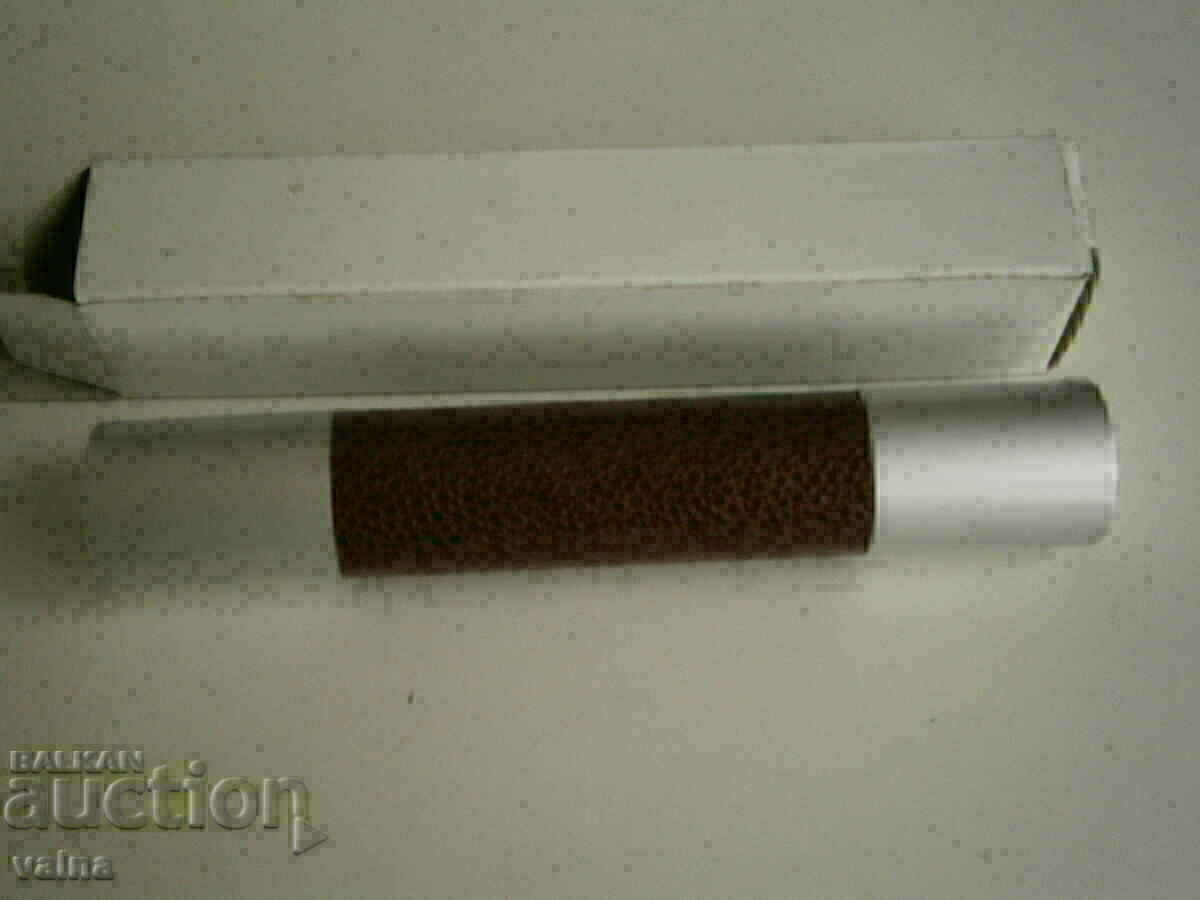 Delivery of New pen in luxury packaging