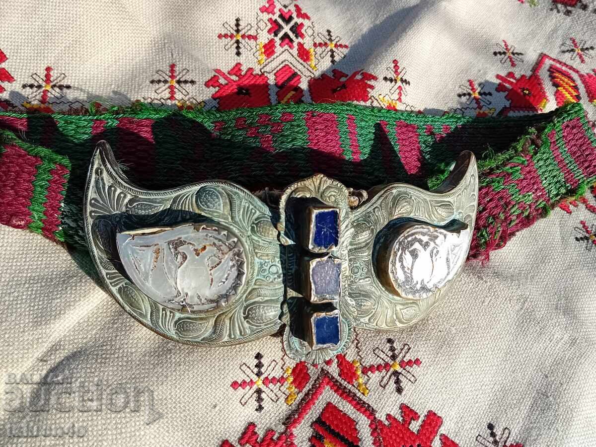 Μανσέτα από φίλντισι με ζώνη με τιμή 960.00 BGN | € 490.84 Μανσέτα από φίλντισι με ζώνη με τιμή 960.00 BGN | € 490.84