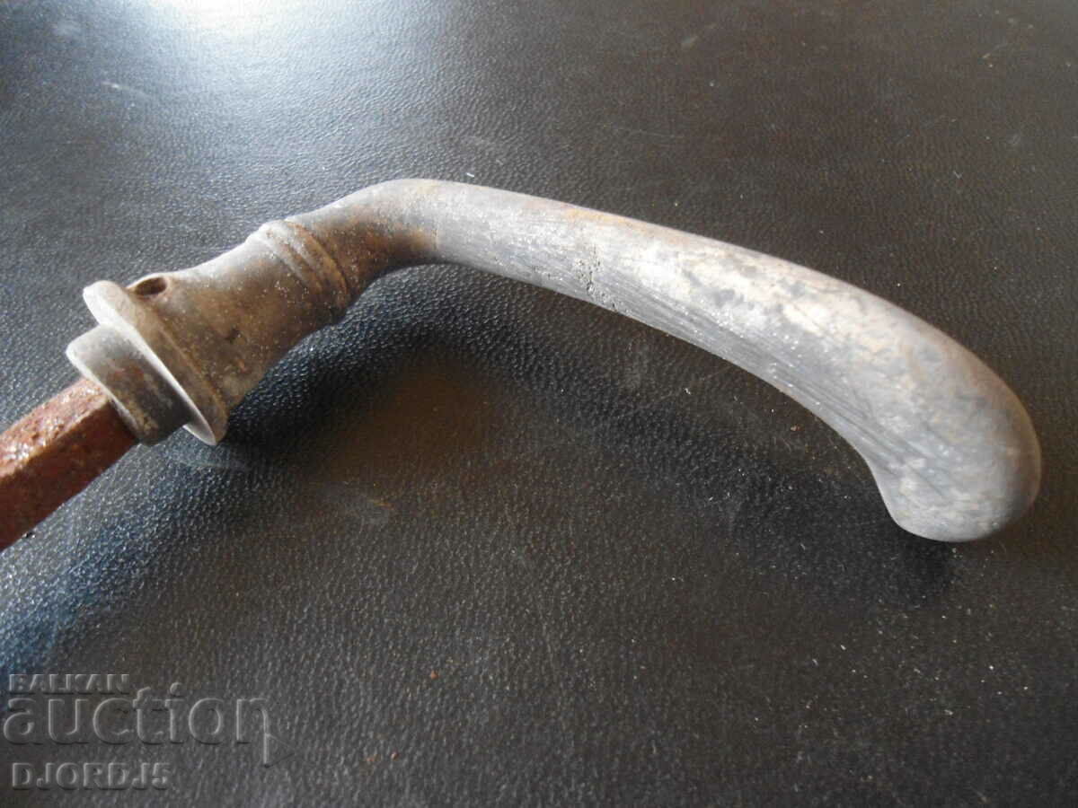 Old bronze handles with price 4.00 BGN | € 2.05 Old bronze handles with price 4.00 BGN | € 2.05