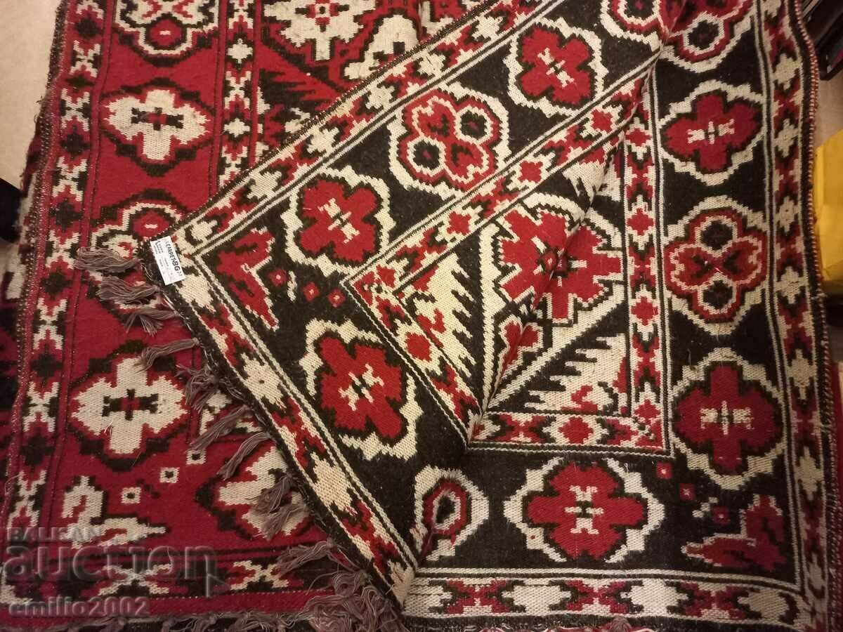 Chiprovka carpet 410/220 cm