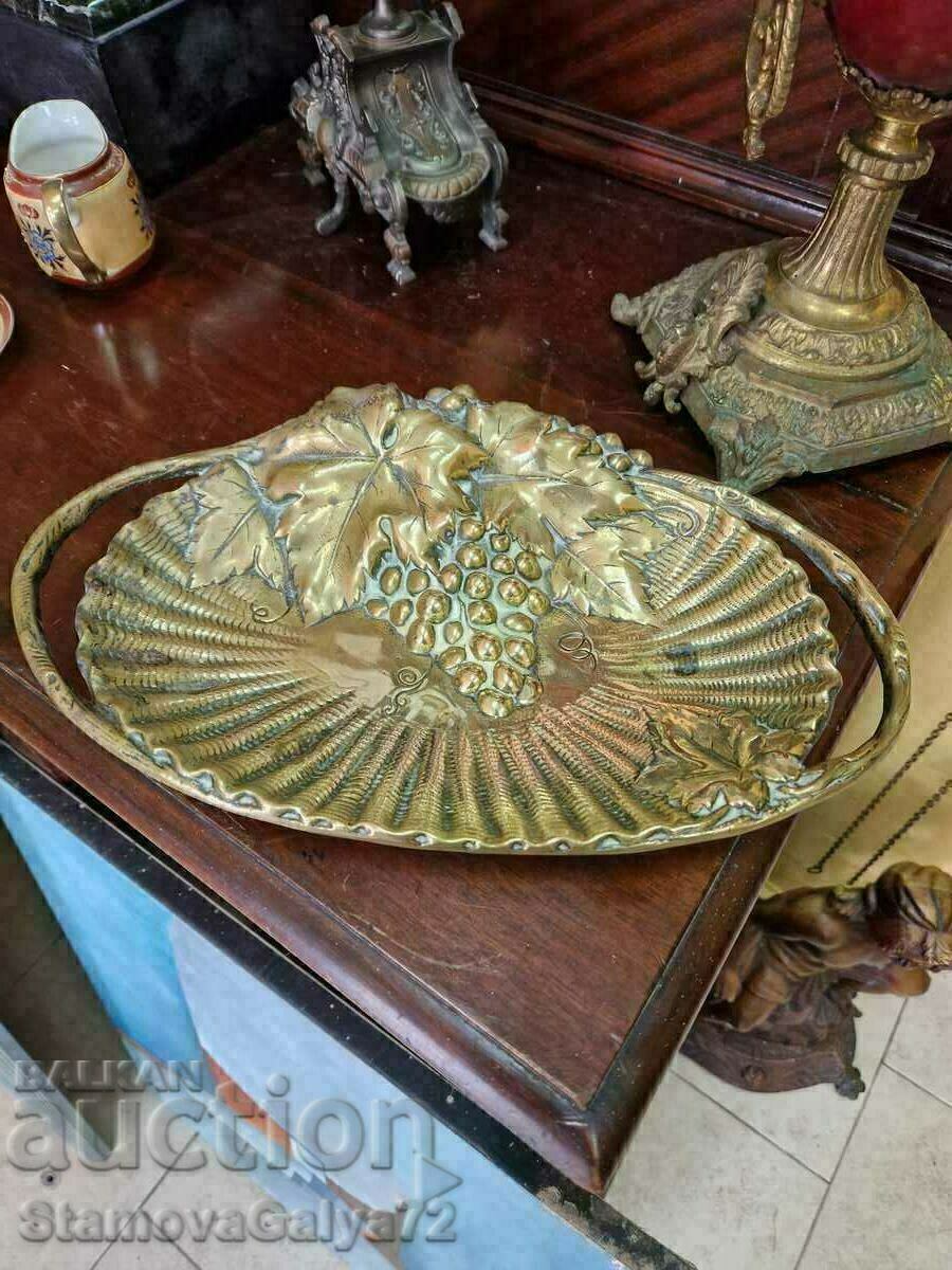 A beautiful antique English fruttiere bomboniere bronze messi A beautiful antique English fruttiere bomboniere bronze messi