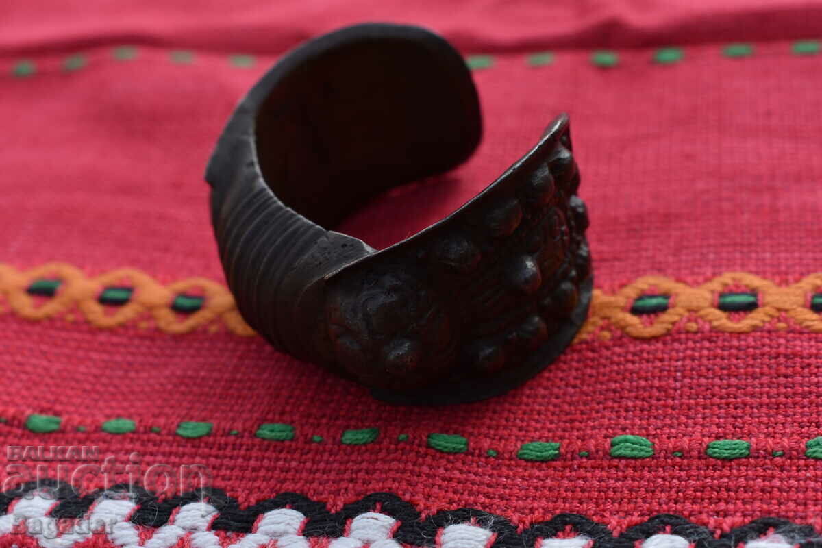 Hryvnia Slingshot with price 250.00 BGN | € 127.82 Hryvnia Slingshot with price 250.00 BGN | € 127.82