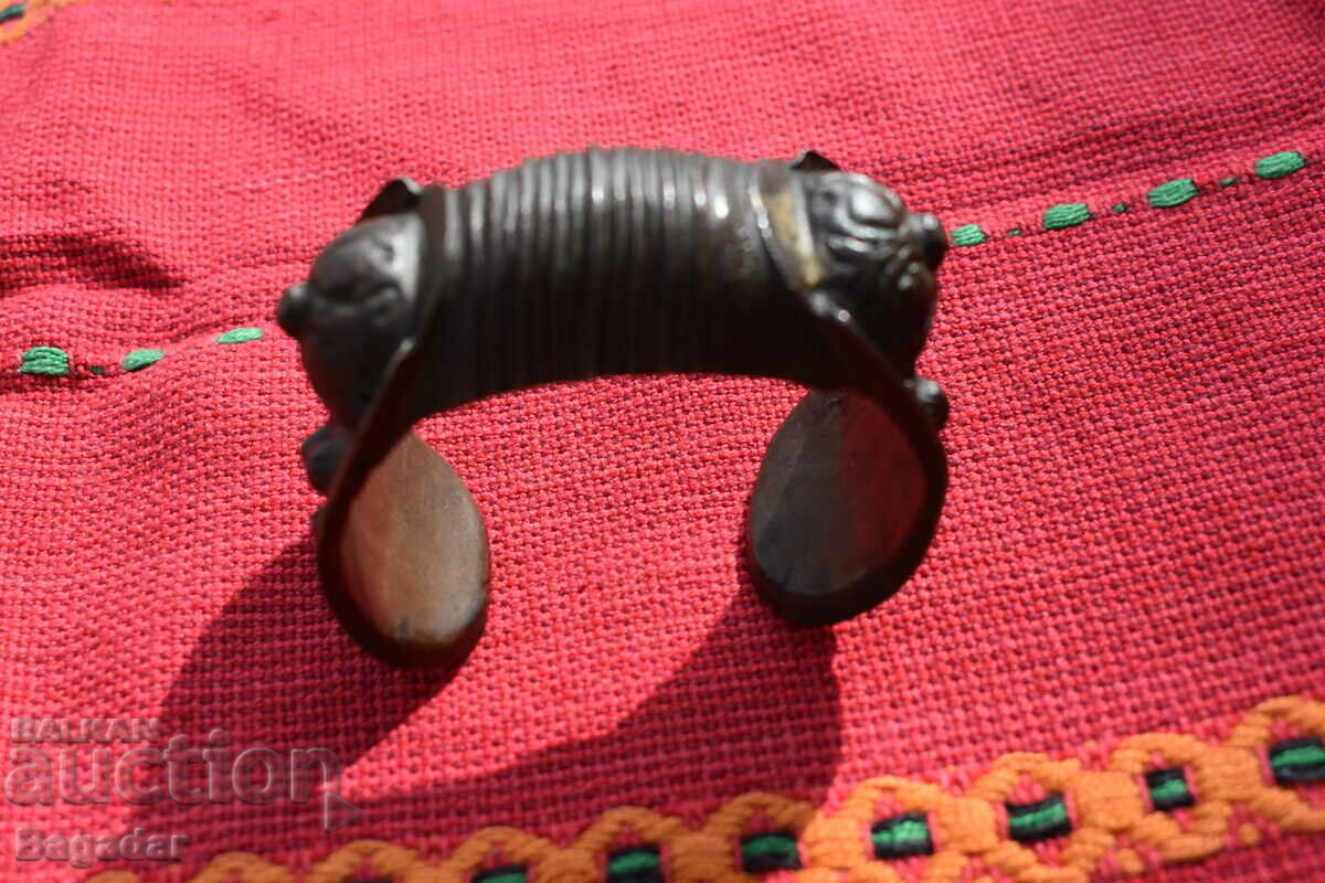 Hryvnia Slingshot - 5 Hryvnia Slingshot - 5