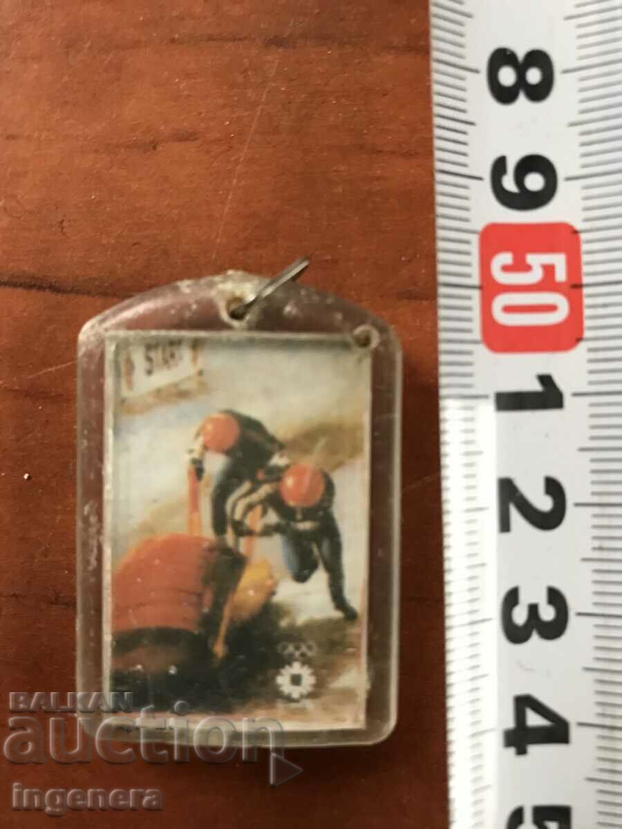 Delivery of KEY HOLDER PLEXIGLAS-ARGYROVI BROTHERS Delivery of KEY HOLDER PLEXIGLAS-ARGYROVI BROTHERS