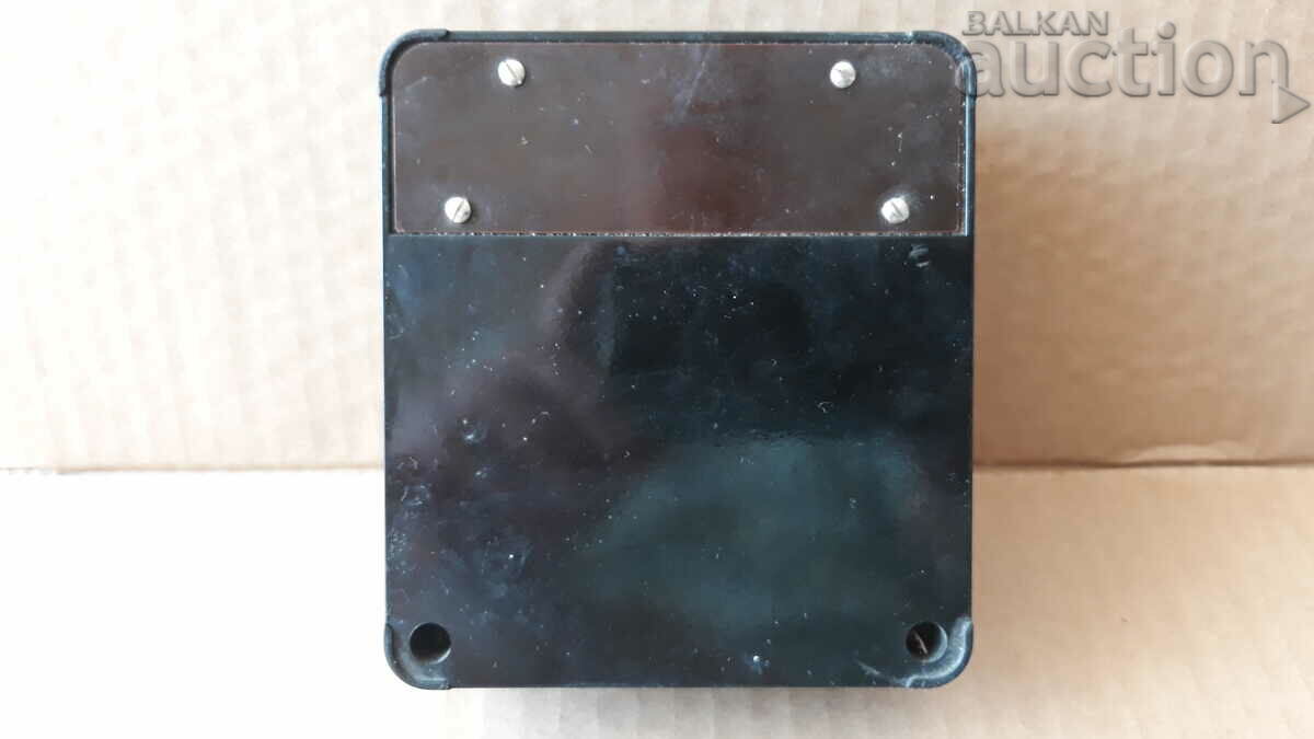 Delivery of vintage Measuring instrument retro vintage