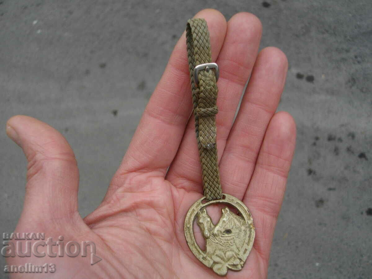 Antique Pocket Watch Fob Horseshoe Clover with price 45.00 BGN | € 23.01 Antique Pocket Watch Fob Horseshoe Clover with price 45.00 BGN | € 23.01