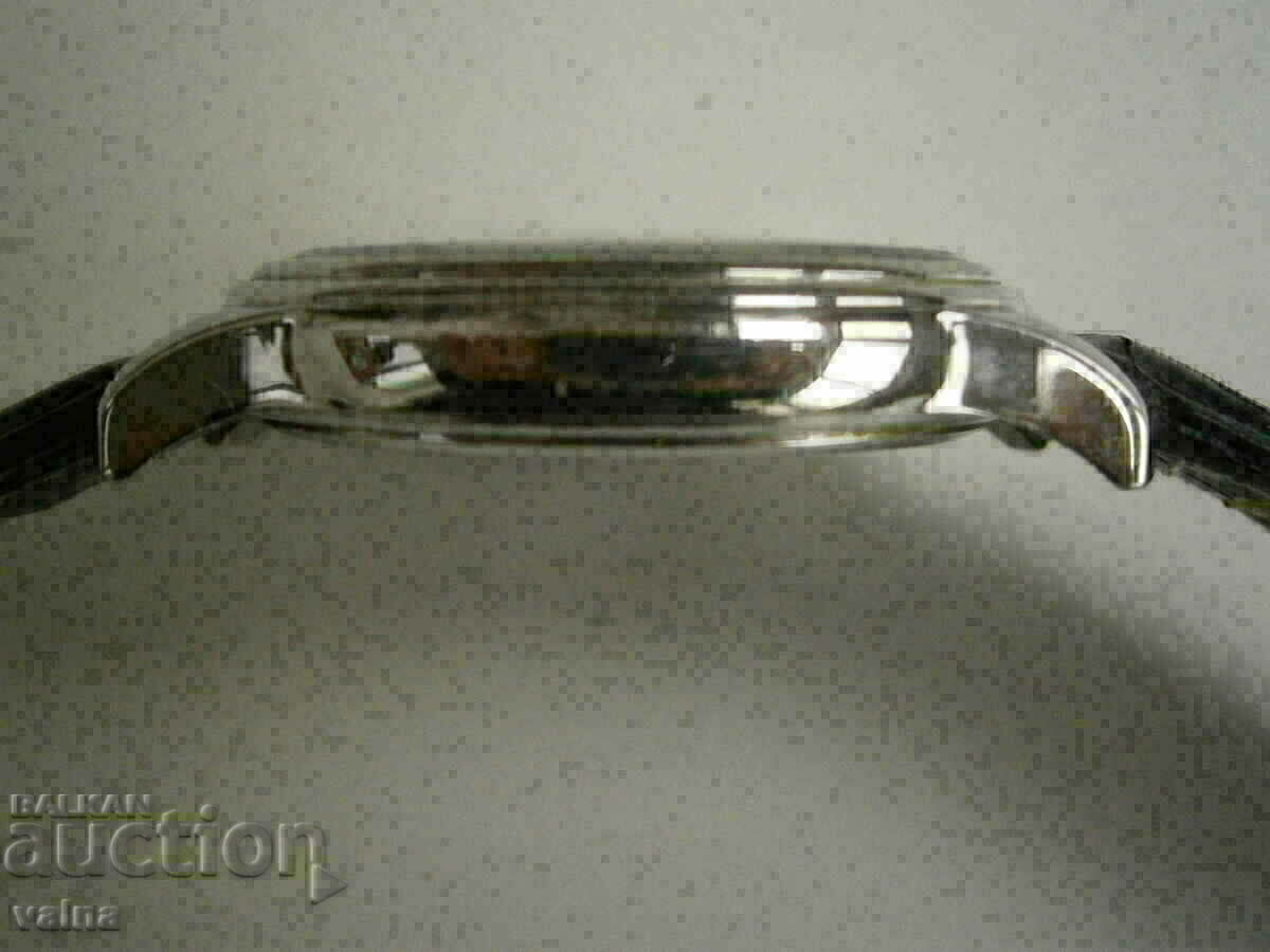 No name, japan quartz movement, case 38.5 mm - 5 No name, japan quartz movement, case 38.5 mm - 5