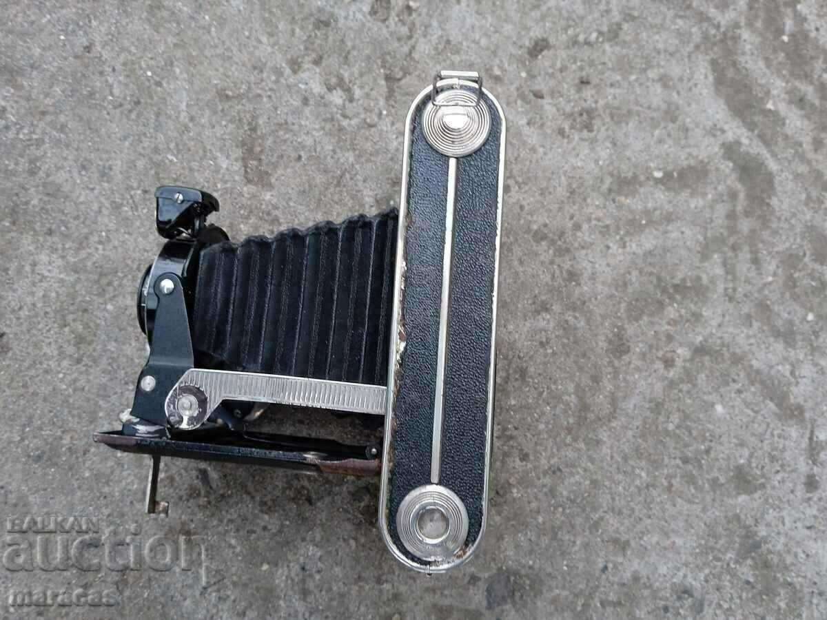 Delivery of Old Kodak mech camera